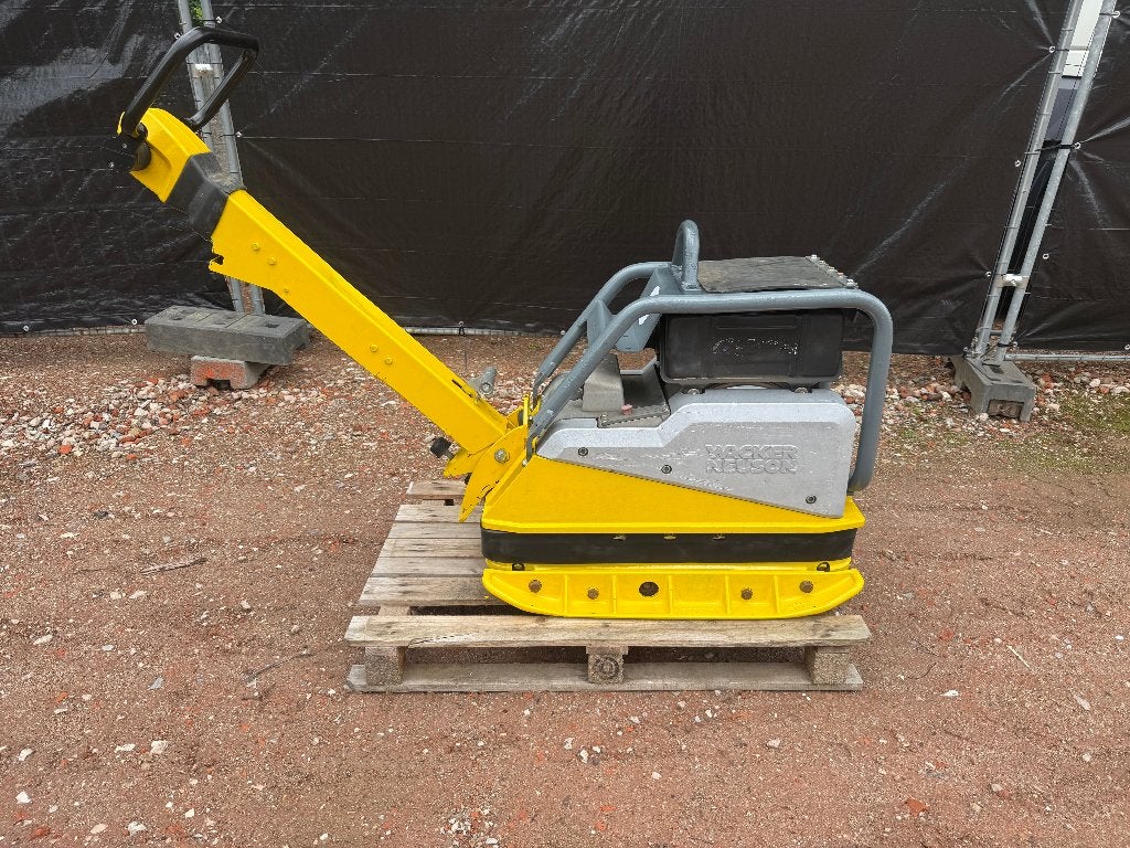 Trilplaat Wacker Neuson DPU5545HE ( 424 kg), Doe-het-zelf en Verbouw, Gereedschap | Overige machines, Ophalen, Gebruikt