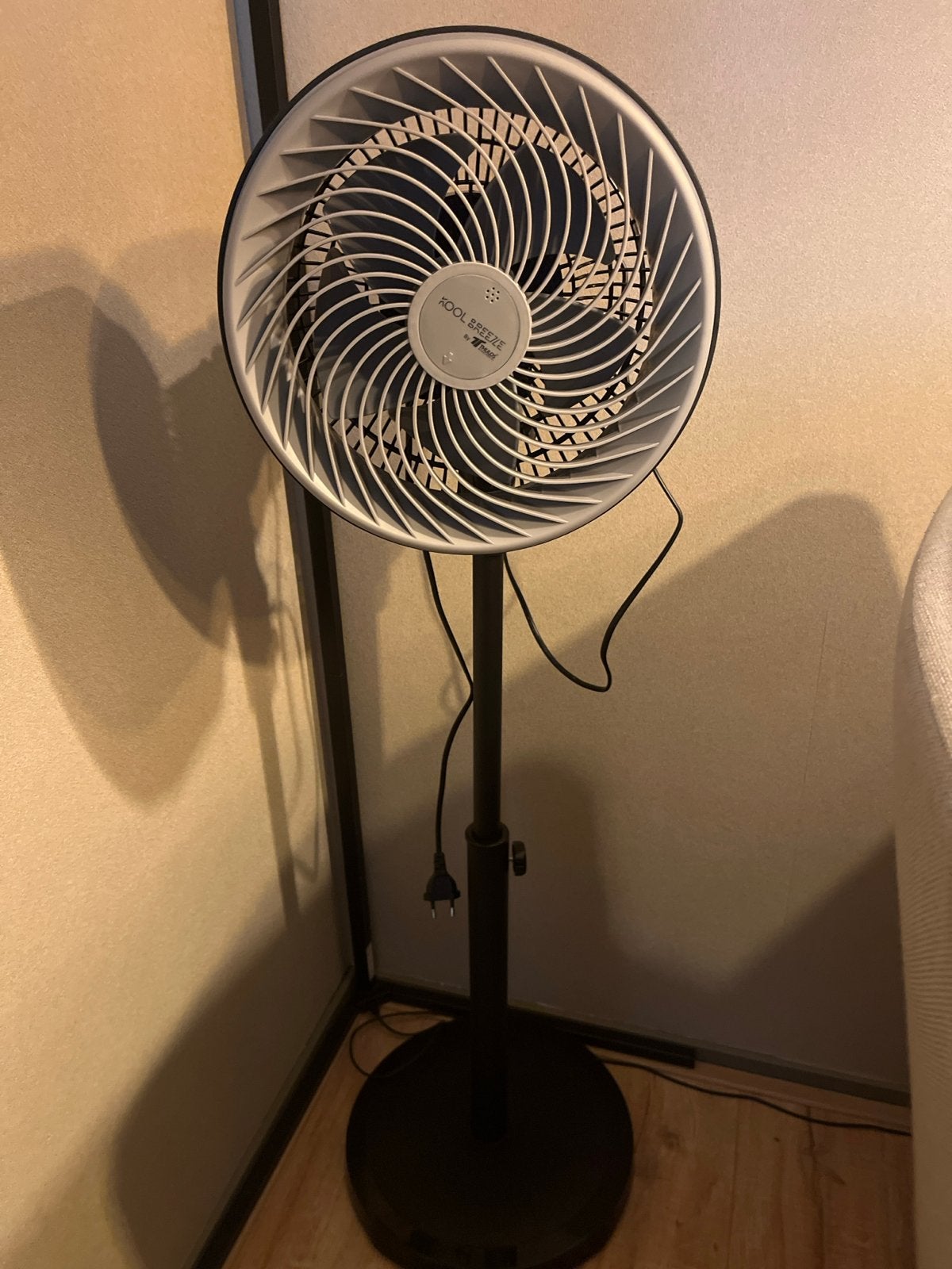 Kool Breeze 10" Statiefventilator - Zwart, Ophalen of Verzenden, Zo goed als nieuw, Statiefventilator