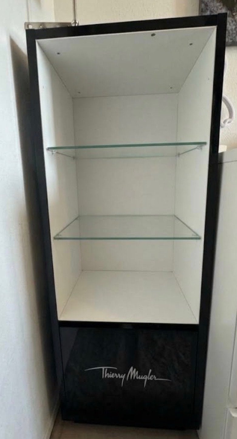 Thierry Mugler Display Kast - Zwart met Glazen Planken, Ophalen, Gebruikt