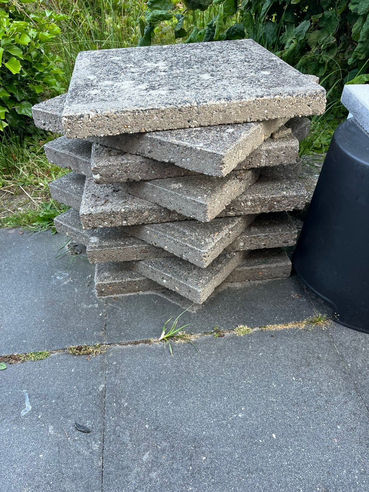 9 stoep / terras tegels 50x50 GEBRUIKT GRATIS, Tuin en Terras, Ophalen, Gebruikt, Minder dan 5 m², Beton