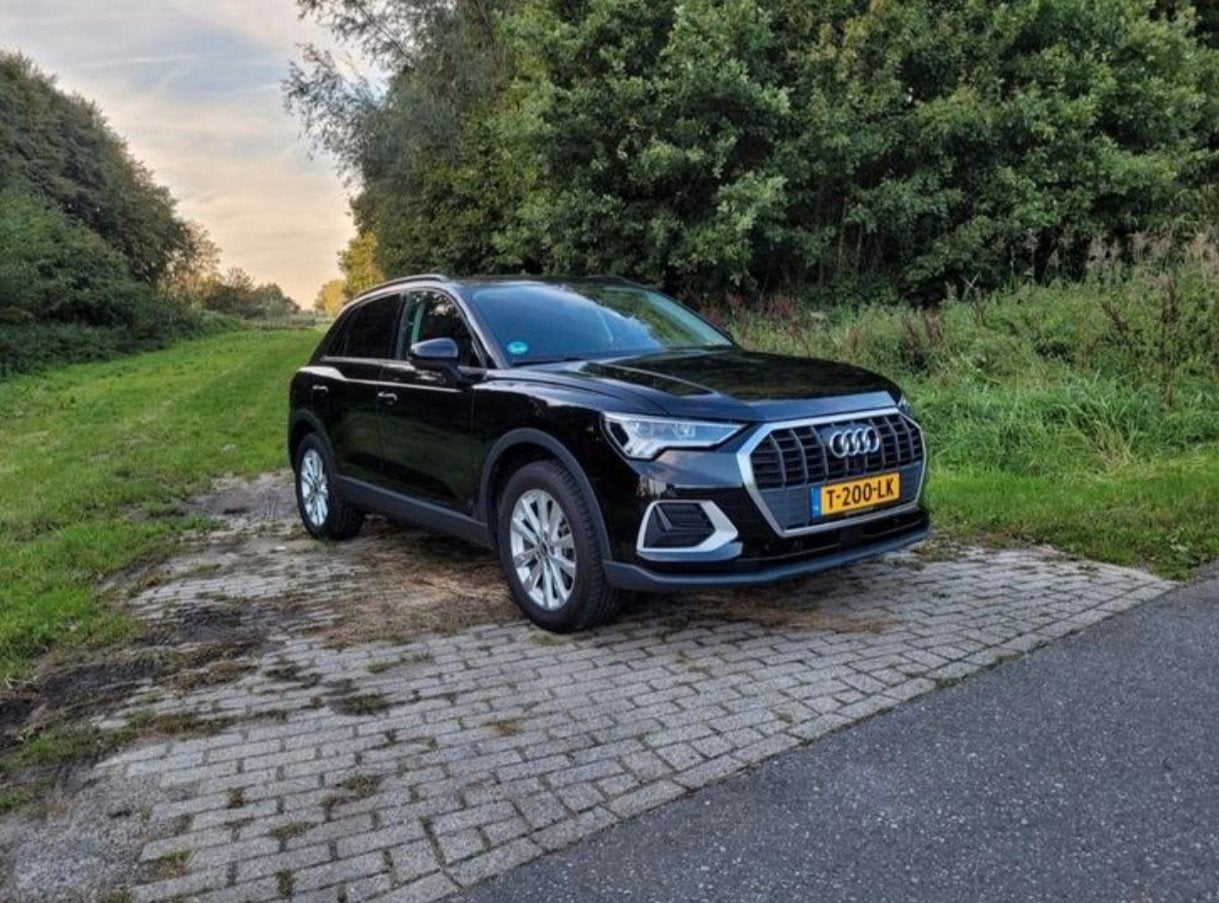 AudiQ345 Tfsi245pk Phev STronic stolver, vsalaagste pz,inrui, Stof, Euro 6, 1715 kg, Zwart