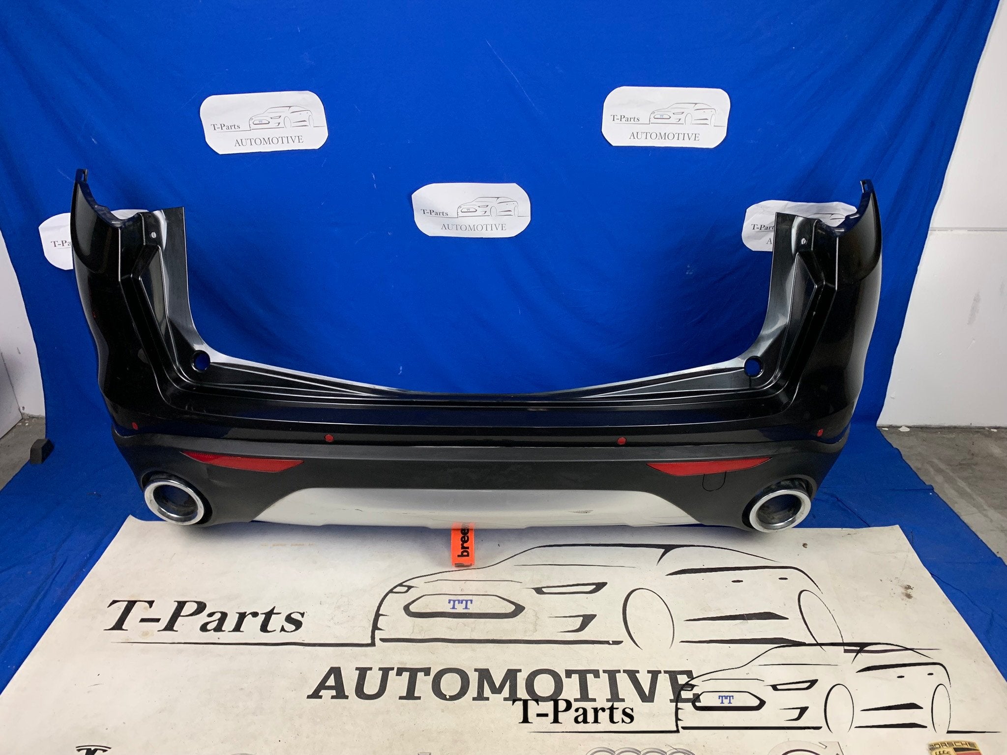 Alfa Romeo stelvio achterbumper bumper pdc, Info@fabrikant.eu, Fabrikantstraat 1
1000 AA  Amsterdam, NL, Ophalen of Verzenden