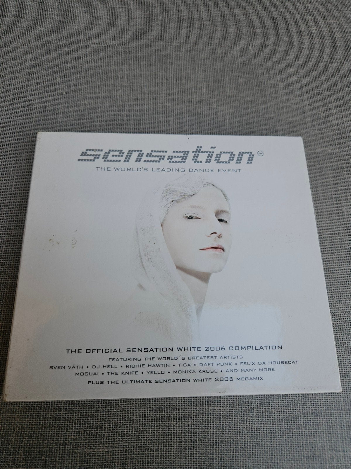 Sensation White 2006 - The Official Compilation (2 CD), Cd's en Dvd's, Ophalen of Verzenden, Zo goed als nieuw, Dance, Verzamelalbum