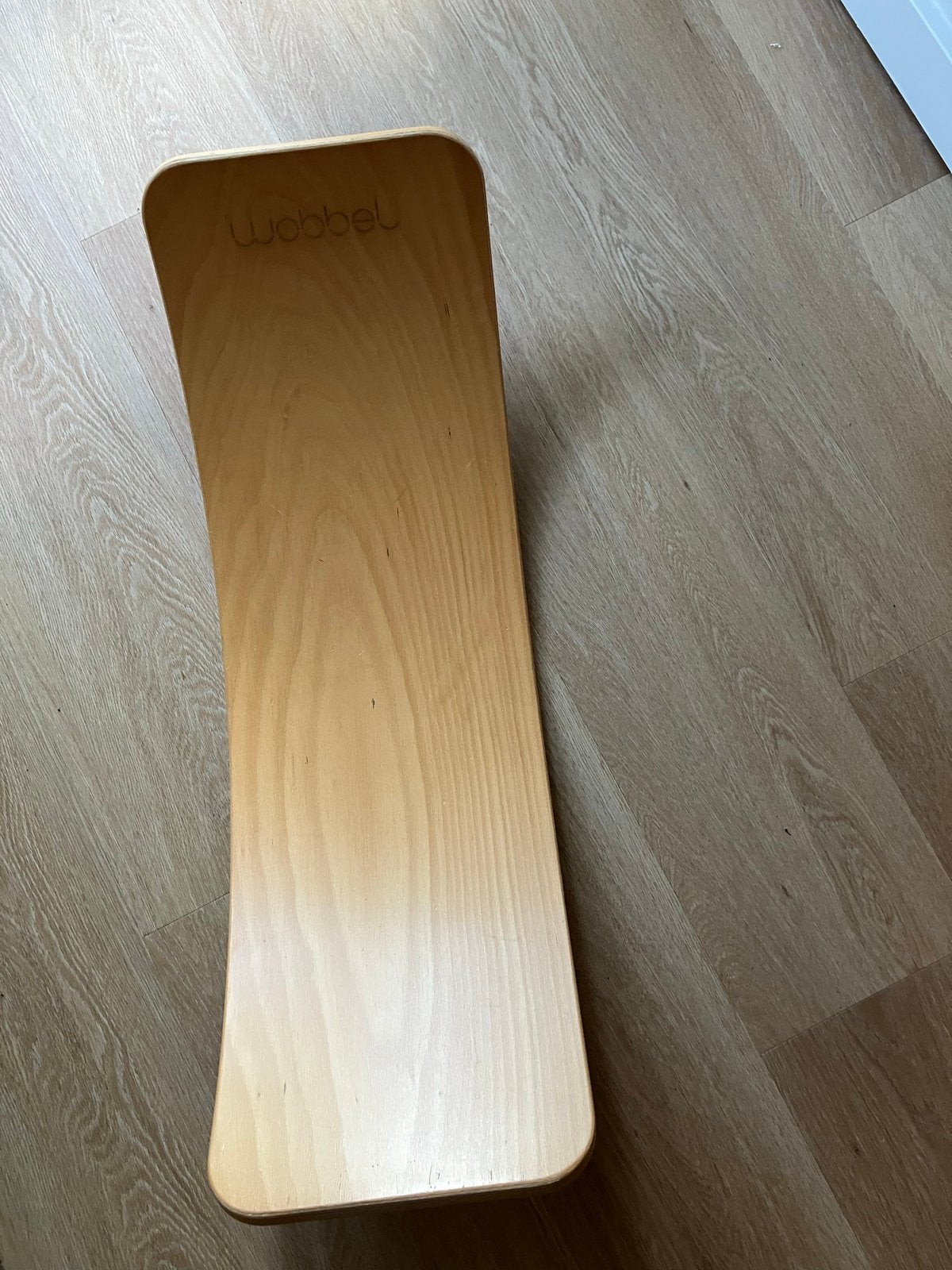 Wobbel Board - Natuurlijk Hout met Roze Vilt