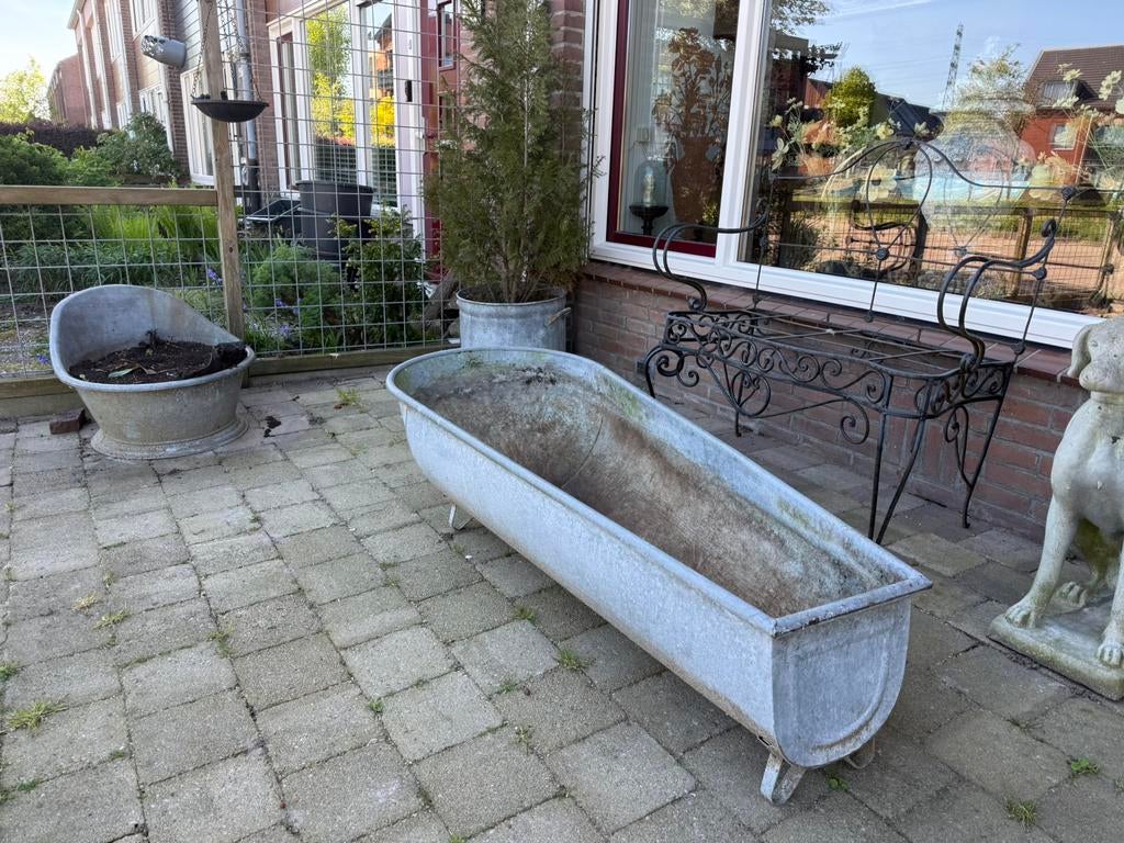 Groot ligbad v zink en zit bad zink met gaatjes, Tuin en Terras, Bloembakken en Plantenbakken, Ophalen, Zo goed als nieuw, Rond