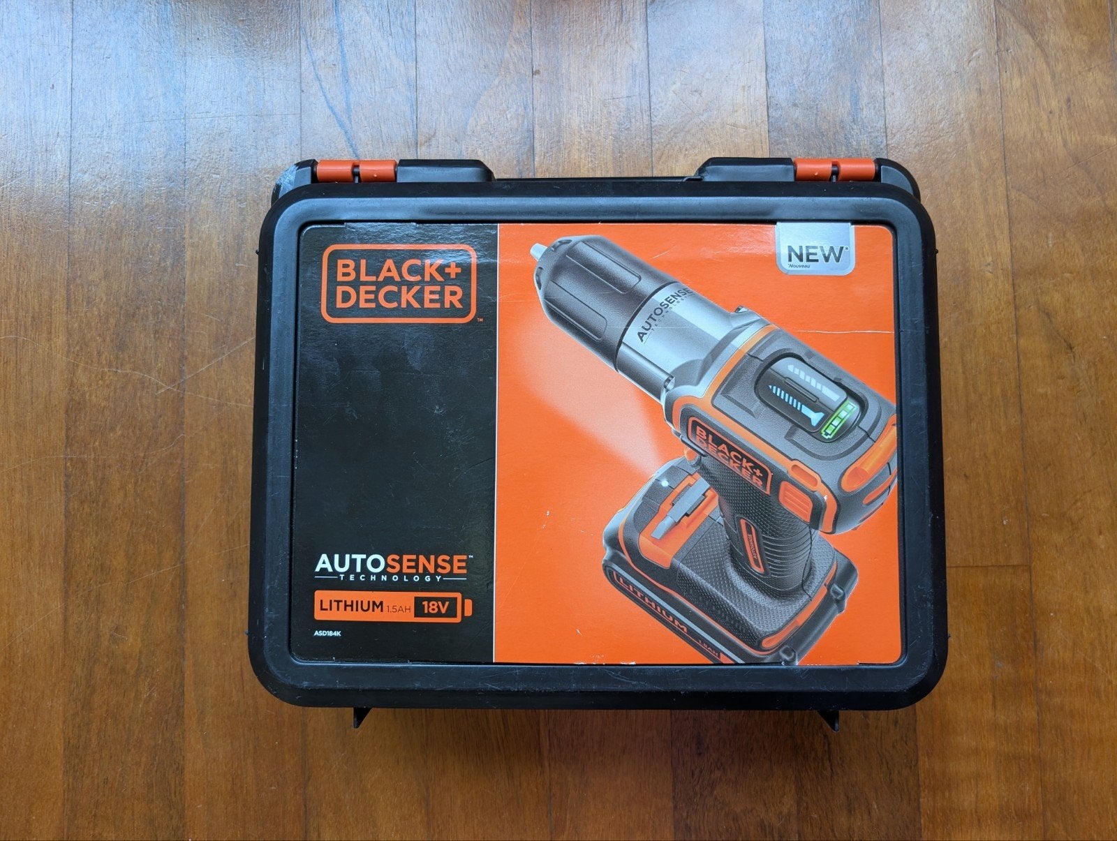 Black & Decker Accuboormachine ASD184K, Ophalen of Verzenden, Gebruikt, Accuboormachine, Overige merken