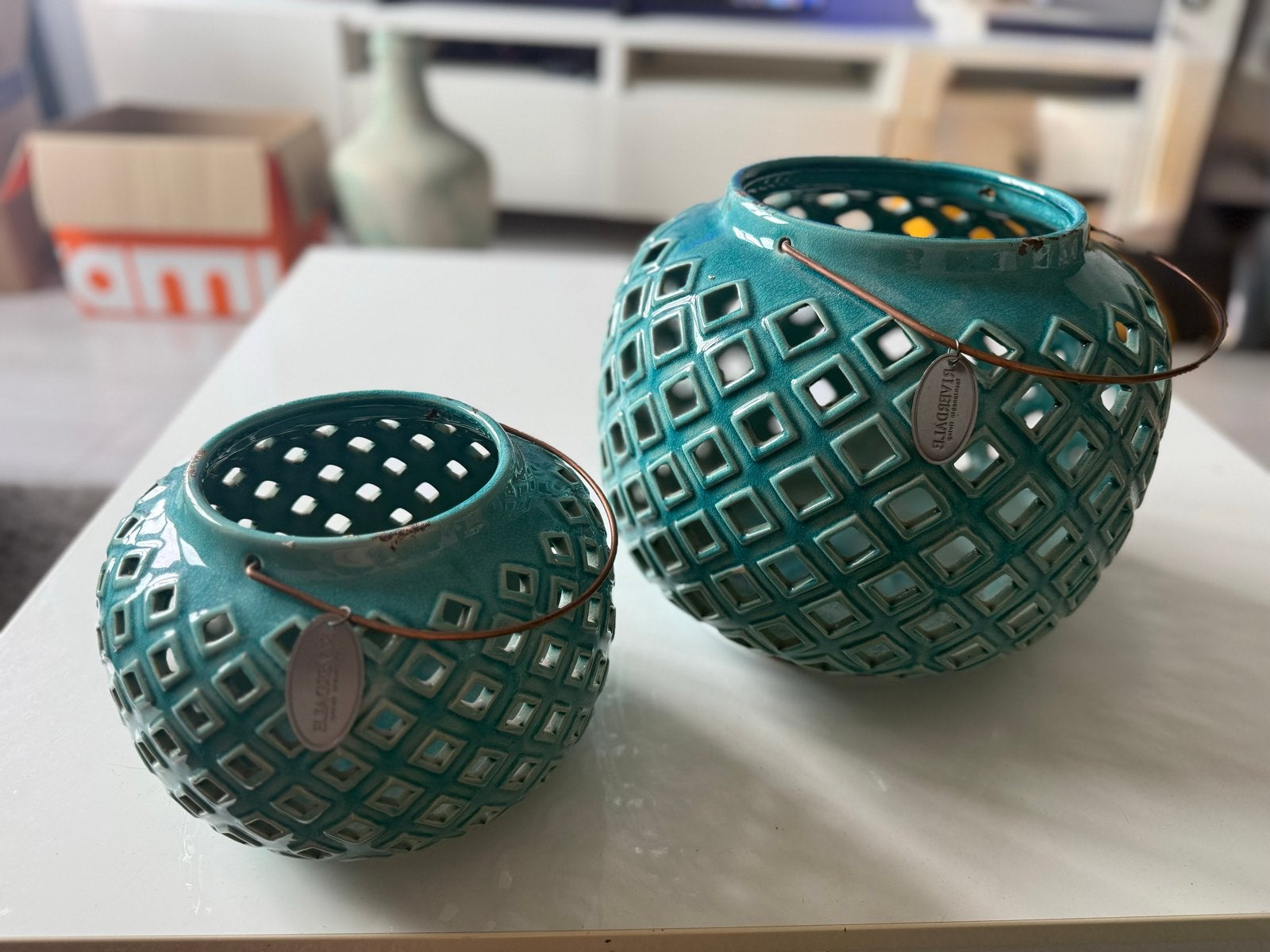 Riverdale: 2 turquoise keramische lantaarns, Blauw, Mediterraans, Ophalen of Verzenden, Zo goed als nieuw