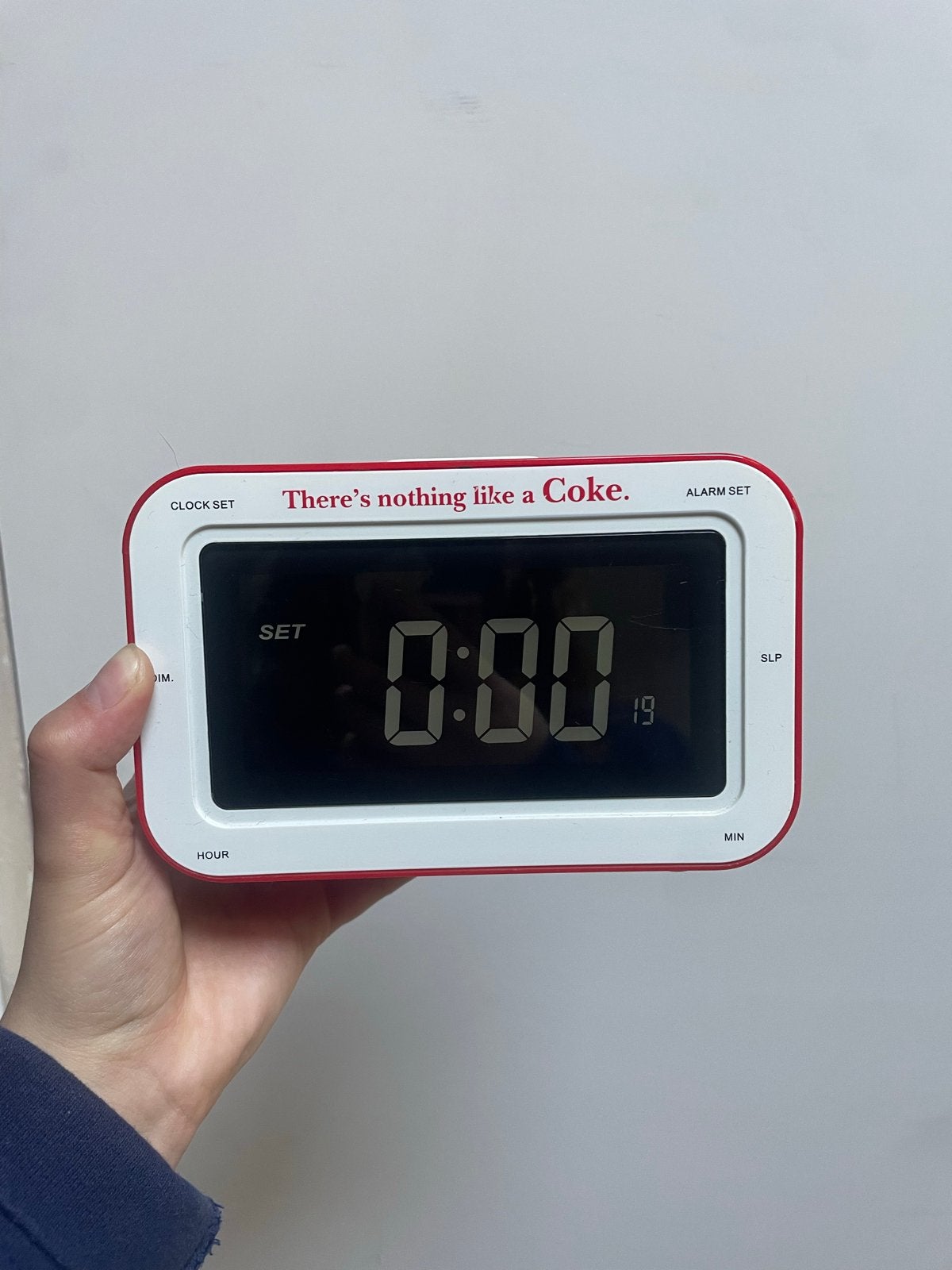 Coca-Cola Digitale Wekker met Radio - Vintage Stijl, Ophalen of Verzenden, Gebruikt, Digitaal