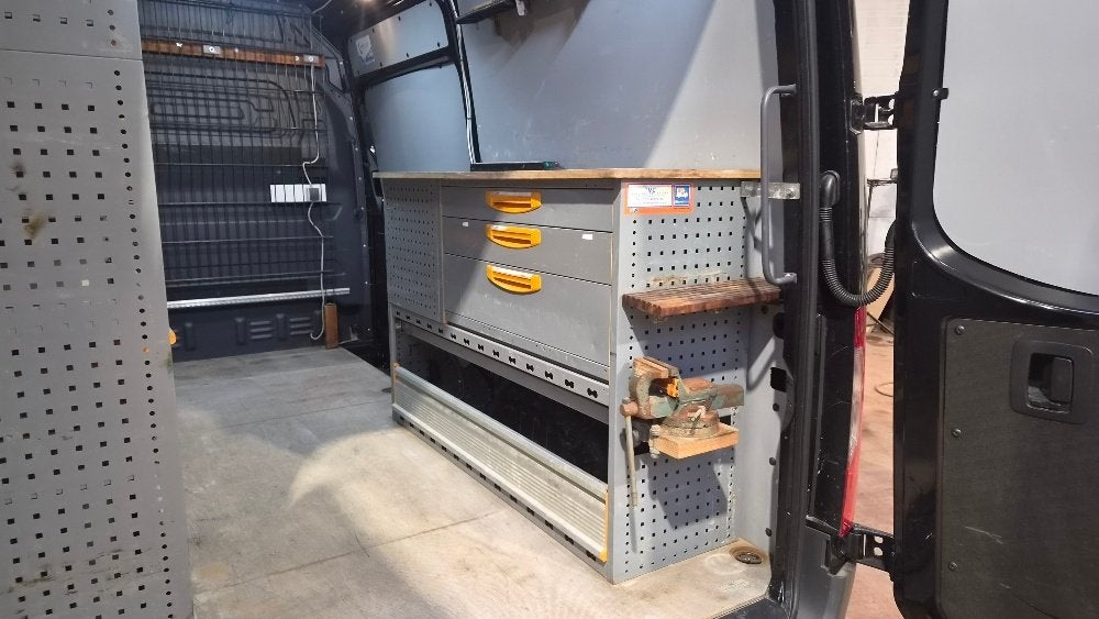 Bedrijfswageninrichting voor mercedes sprinter L2H2, Auto diversen, Ophalen, Gebruikt