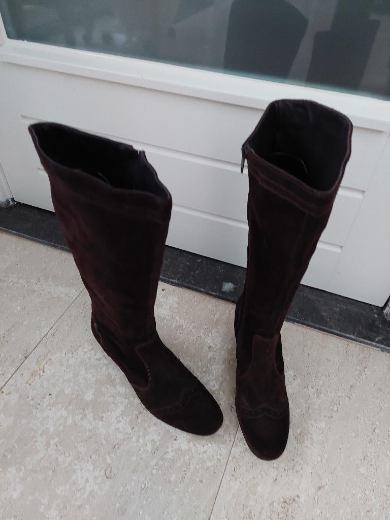 Linea Loresi suede laarzen maat 41 bruin, Ophalen of Verzenden, Zo goed als nieuw, Bruin, Hoge laarzen