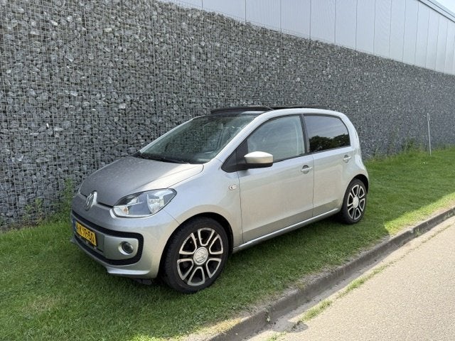Volkswagen up! 1.0 high up! BlueM. Airco/Pano (bj 2013), Auto's, Volkswagen, Bedrijf, Te koop, up!, ABS, Airbags, Airconditioning