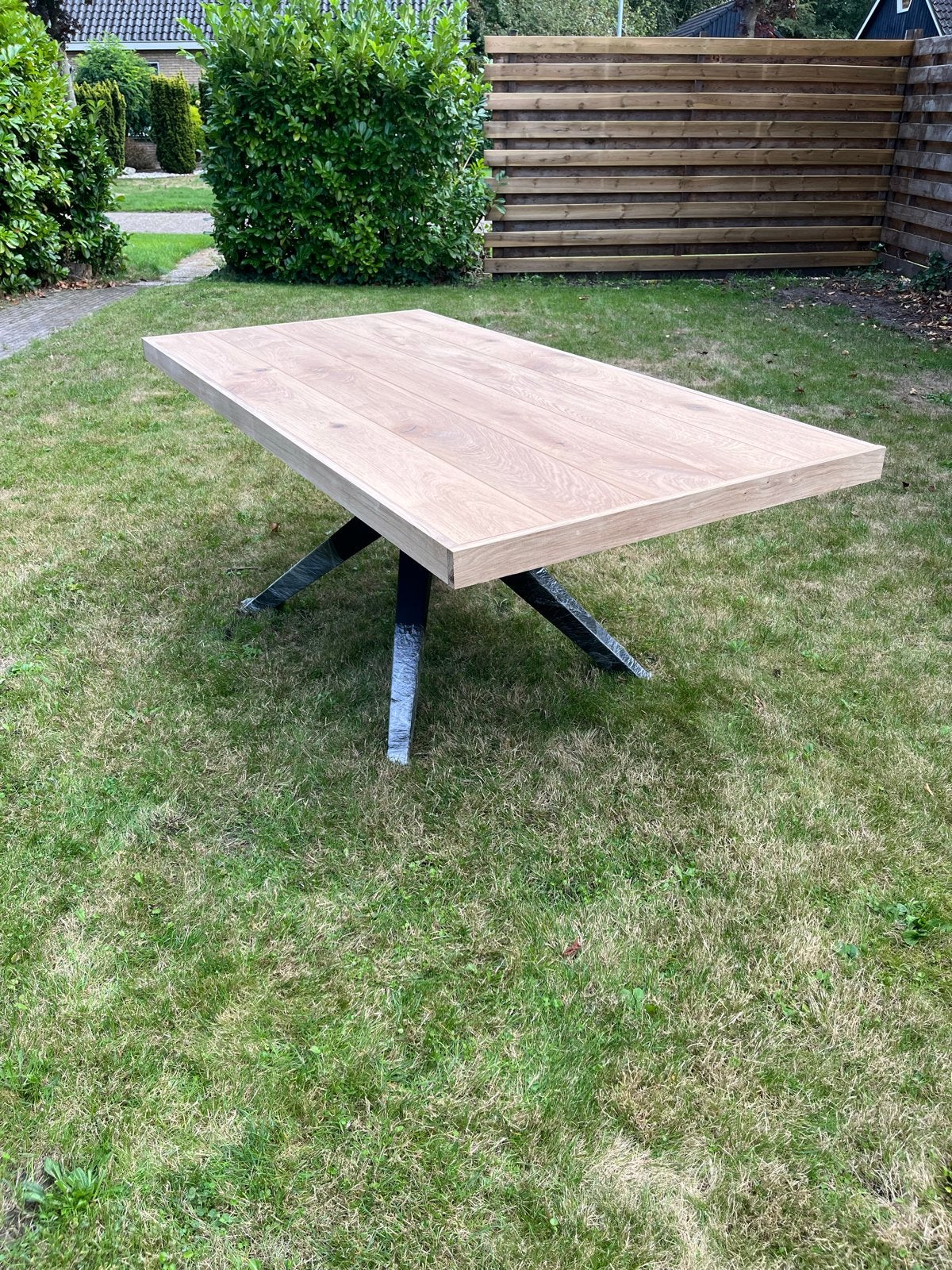 Eiken eettafel met stalen kruispoot 190x94 cm, Ophalen, Eikenhout, 50 tot 100 cm, Zo goed als nieuw
