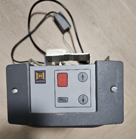 Hormann garagedeur opener, Ophalen