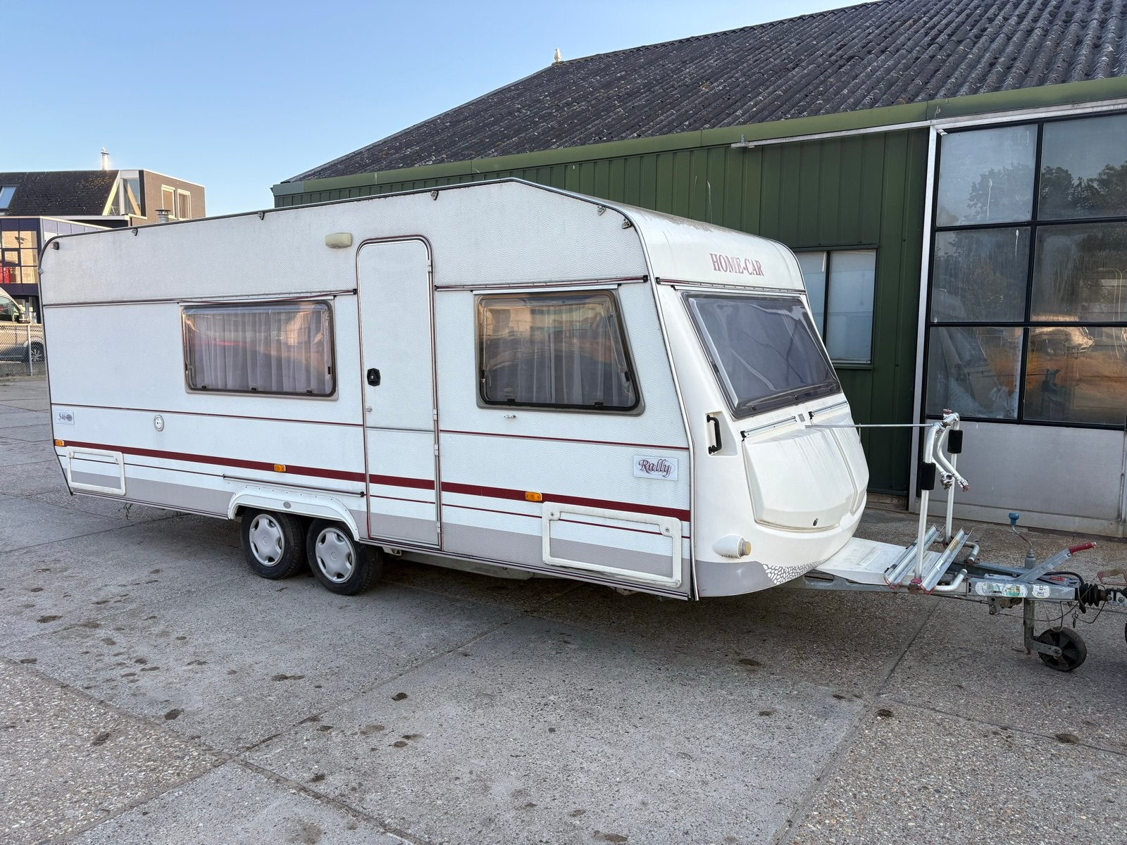 Home-Car Rally 546 stapelbed, Caravans en Kamperen, Caravans, Bedrijf, tot en met 5, 1000 - 1250 kg, Rondzit, Home-car, Stapelbed