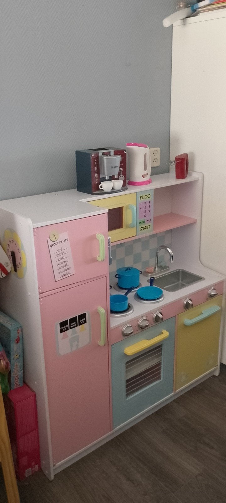 complete keuken met apparaten, pannenset bestek en voedsel, Ophalen, Nieuw, Hout, Speelkeuken