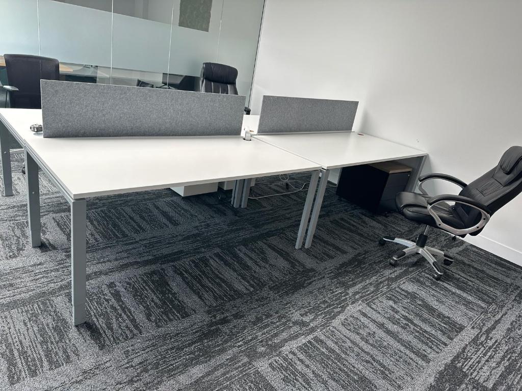 4 kantoorbureaus 180x90 cm – nette staat, Ophalen, 90 cm, 180 cm, Zo goed als nieuw