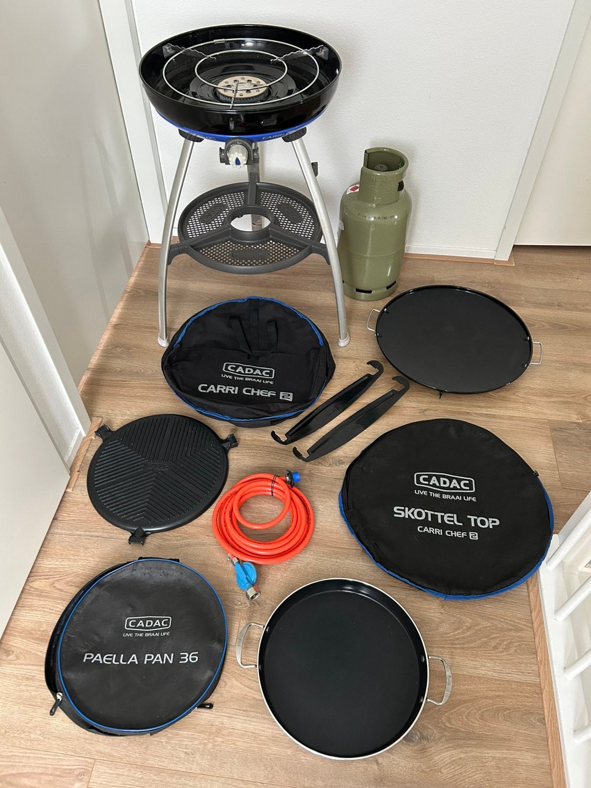 Cadac Carri Chef 2 skottelbraai - gasfles en Paellapan 36cm, Ophalen, Gebruikt