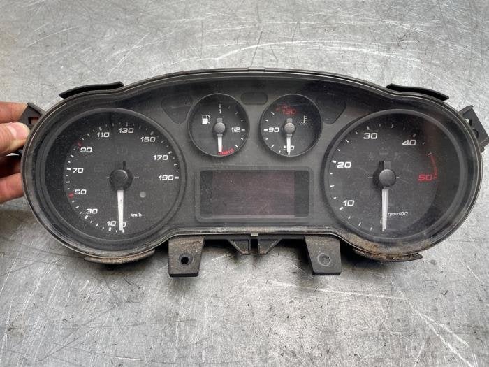 Instrumentenpaneel van een Iveco New Daily, Gebruikt, -, Overige automerken, -