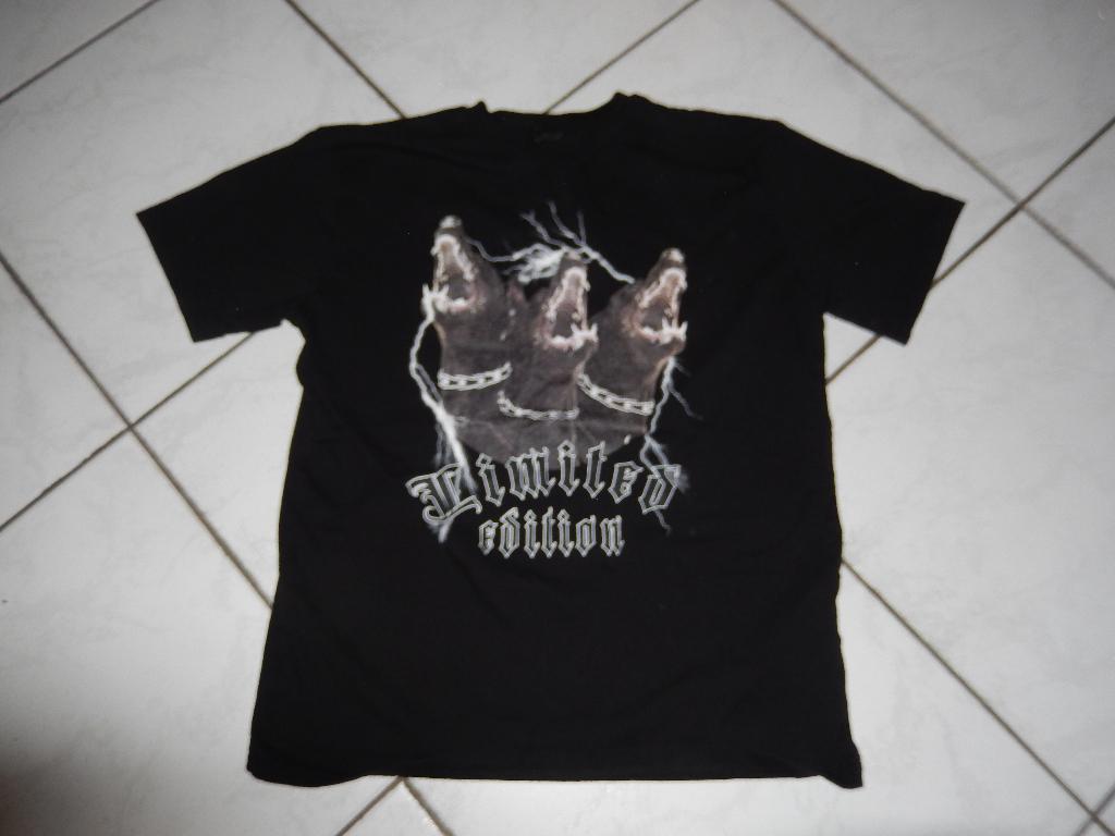 Tshirt maat M (honden) zgan, Ophalen, Zo goed als nieuw, Zwart