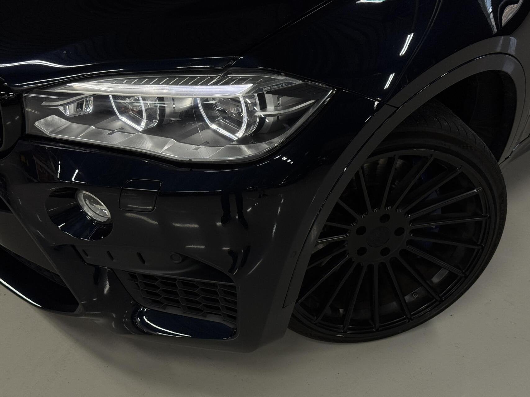 BMW X6 M | Pano | H&K | 360 | Memory | HUD | Dealer | 576PK, Auto's, BMW, Automaat, 2950 kg, 2240 kg, Gebruikt