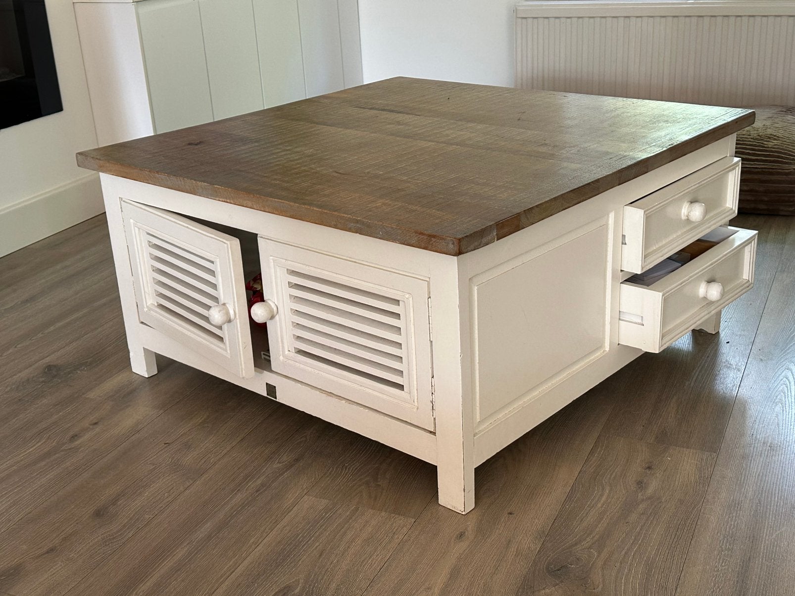 Riviéra Maison salontafel, type “Long Key”, Huis en Inrichting, Tafels | Salontafels, Ophalen, Gebruikt, 50 tot 100 cm, Vierkant
