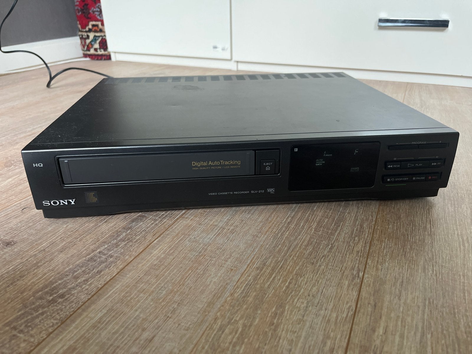 Sony SLV-212 VHS Video Cassette Recorder - Ongetest, Ophalen of Verzenden, Niet werkend, VHS-speler of -recorder