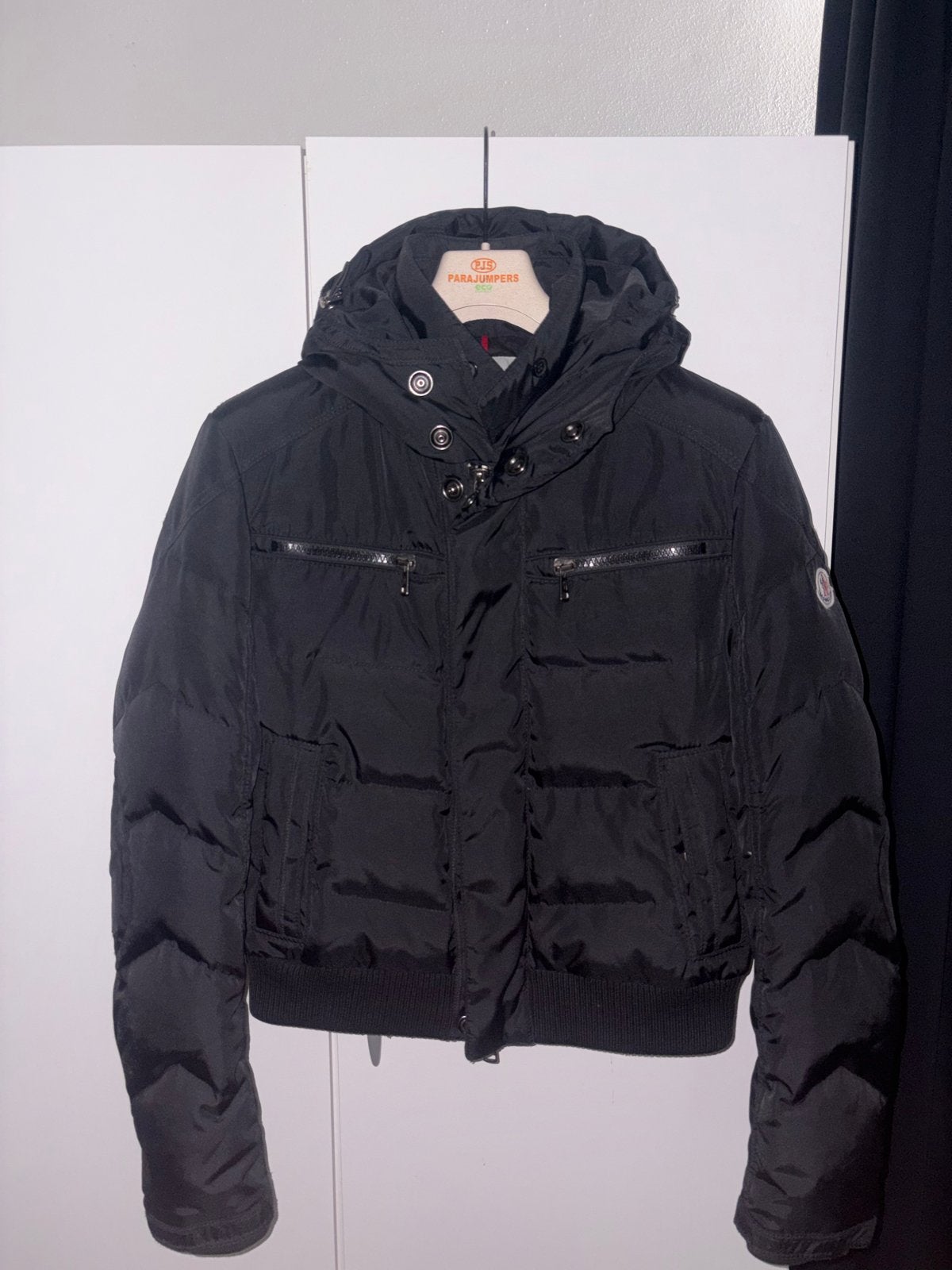 Moncler Puffer Jas Zwart Maat L, Ophalen of Verzenden, Zo goed als nieuw, Maat 52/54 (L), Zwart