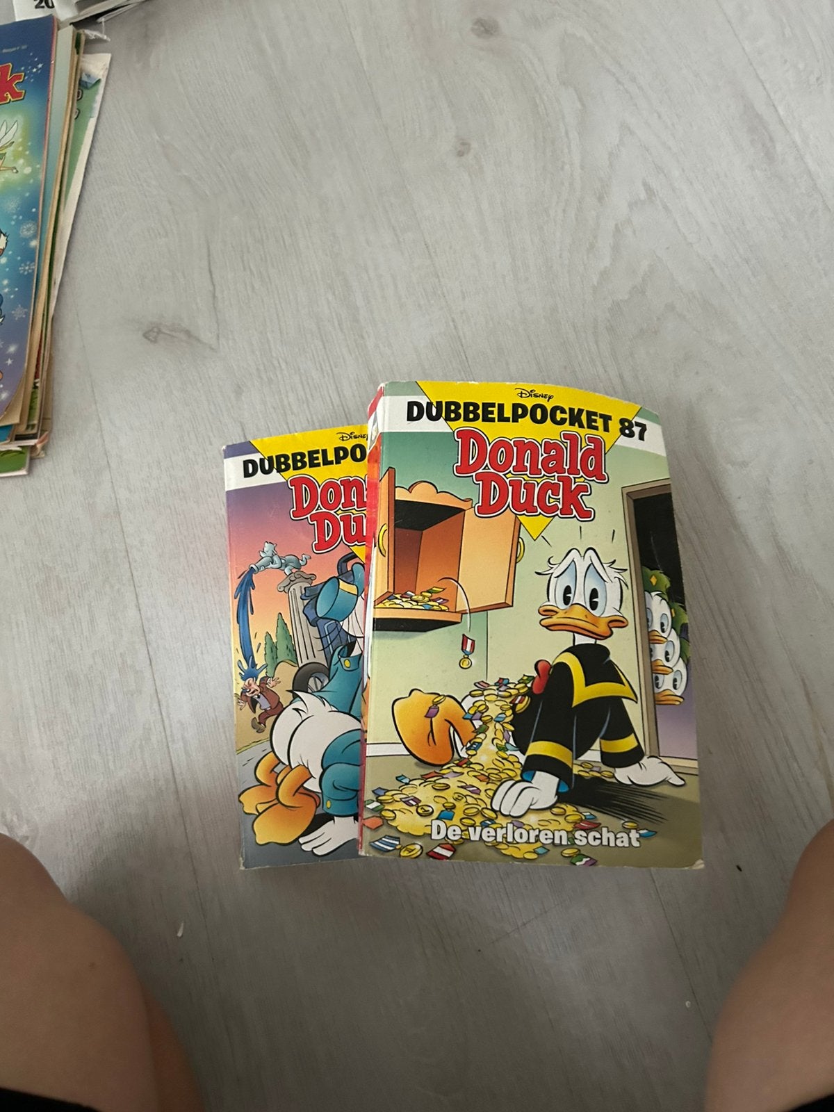 2 Donald duck pockets, Meerdere stripboeken, Ophalen of Verzenden, Zo goed als nieuw