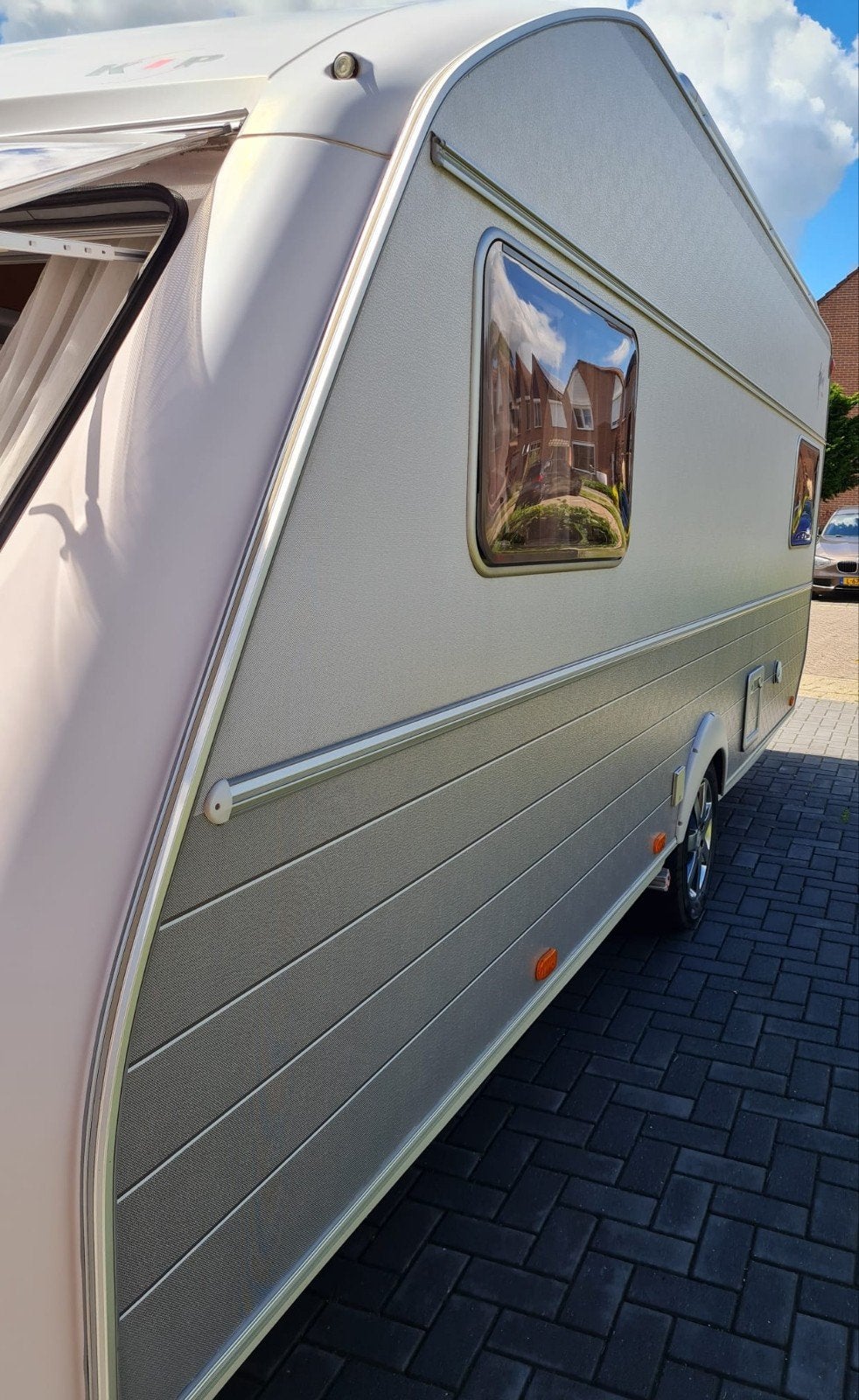 Bijzonder nette Kip Hyline 53 TDB airco, mover + level, Caravans en Kamperen, Caravans, Omvormbare zithoek, Rondzit, Kip, Particulier