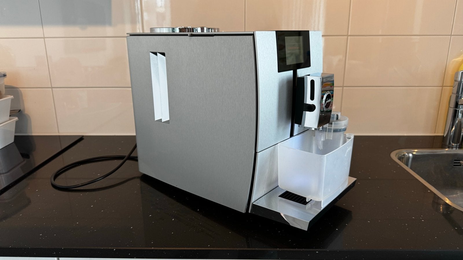 Jura ENA 8 volautomatische koffiemachine - RVS, Ophalen, Afneembaar waterreservoir, Gebruikt, 10 kopjes of meer