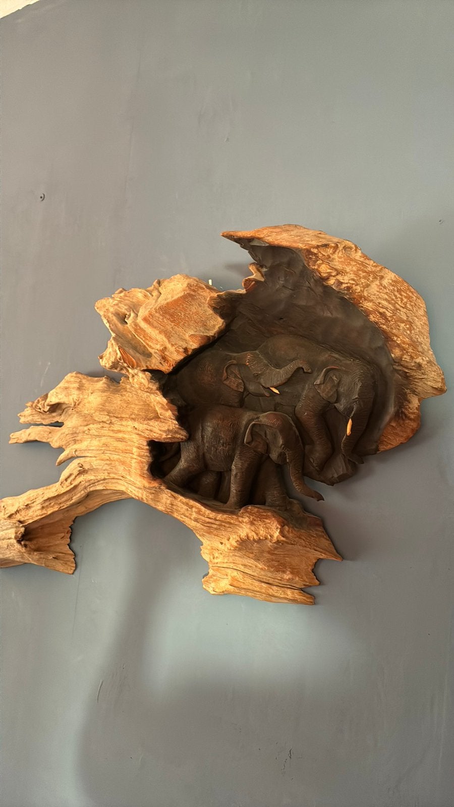 Olifanten houtsnijwerk drijfhout, Huis en Inrichting, Woonaccessoires | Wanddecoraties, Ophalen, Hout, Zo goed als nieuw, Bruin
