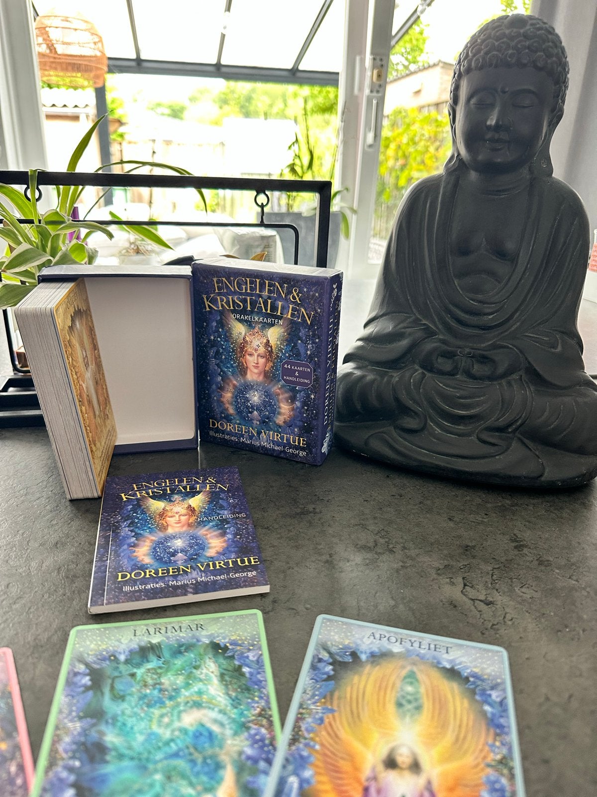 Engelen & Kristallen Orakelkaarten - Doreen Virtue, Ophalen of Verzenden, Zo goed als nieuw, Spiritualiteit algemeen, Overige typen
