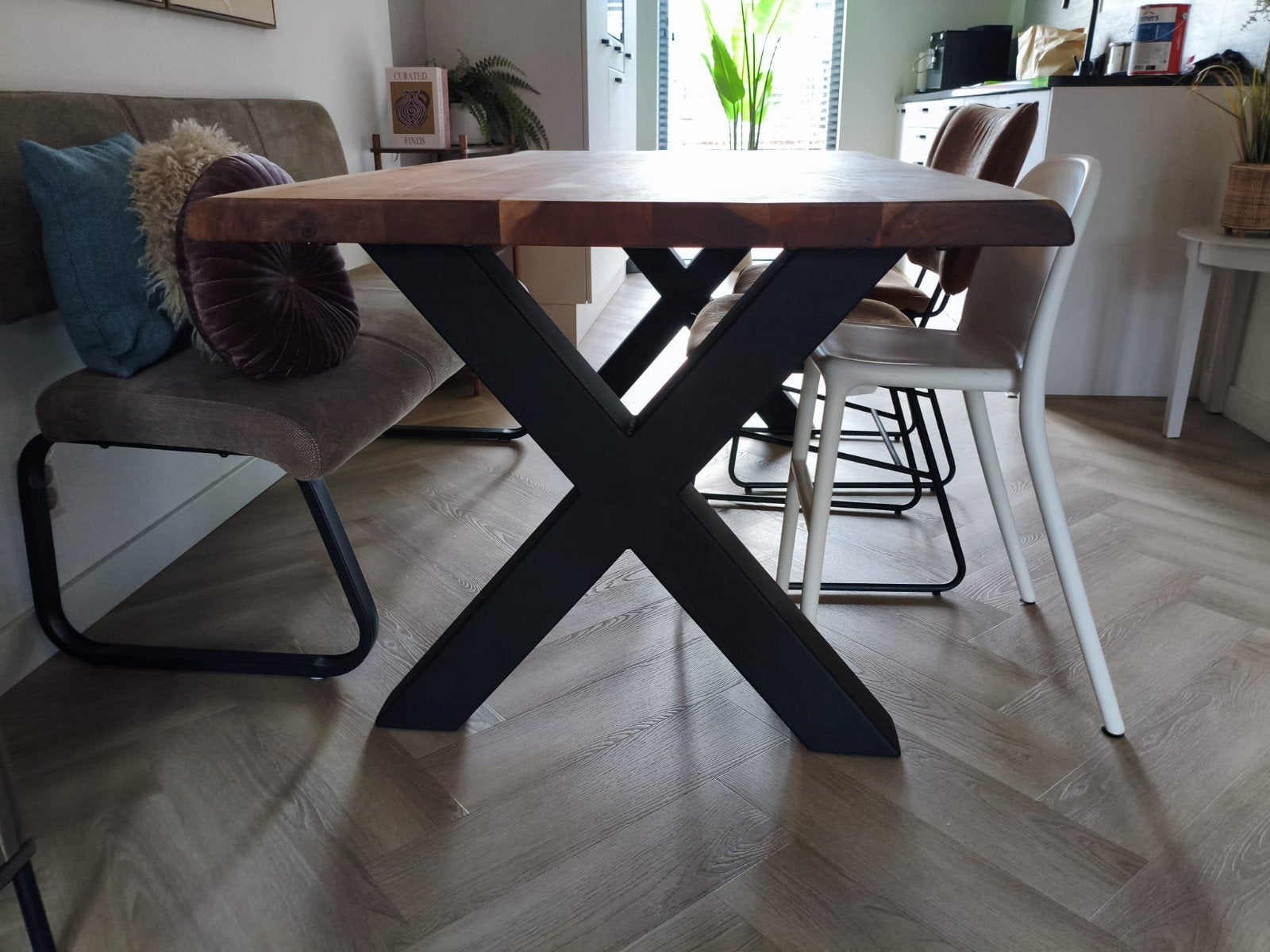 boomstam eettafel zware kwaliteit, Ophalen, Overige materialen, 50 tot 100 cm, Vijf personen of meer