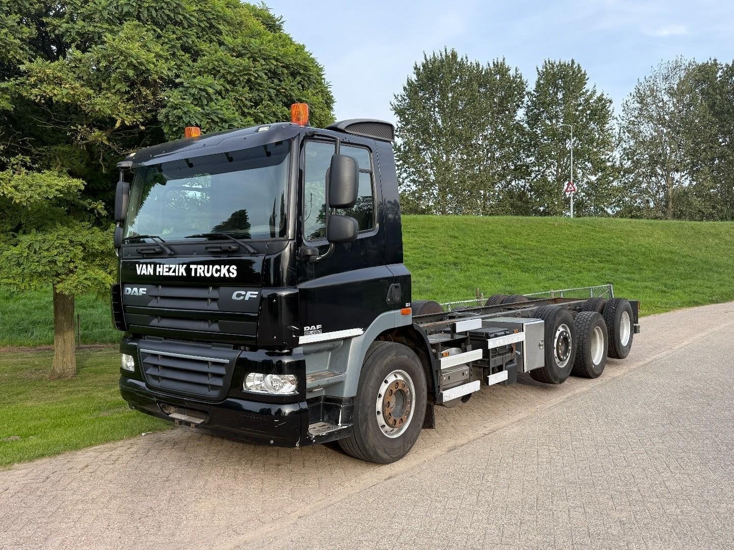 DAF CF 85.460 8X2 Chassis LOW KM -NL TRUCK VH1145, Auto's, Automaat, Euro 5, Overige kleuren, 462 pk