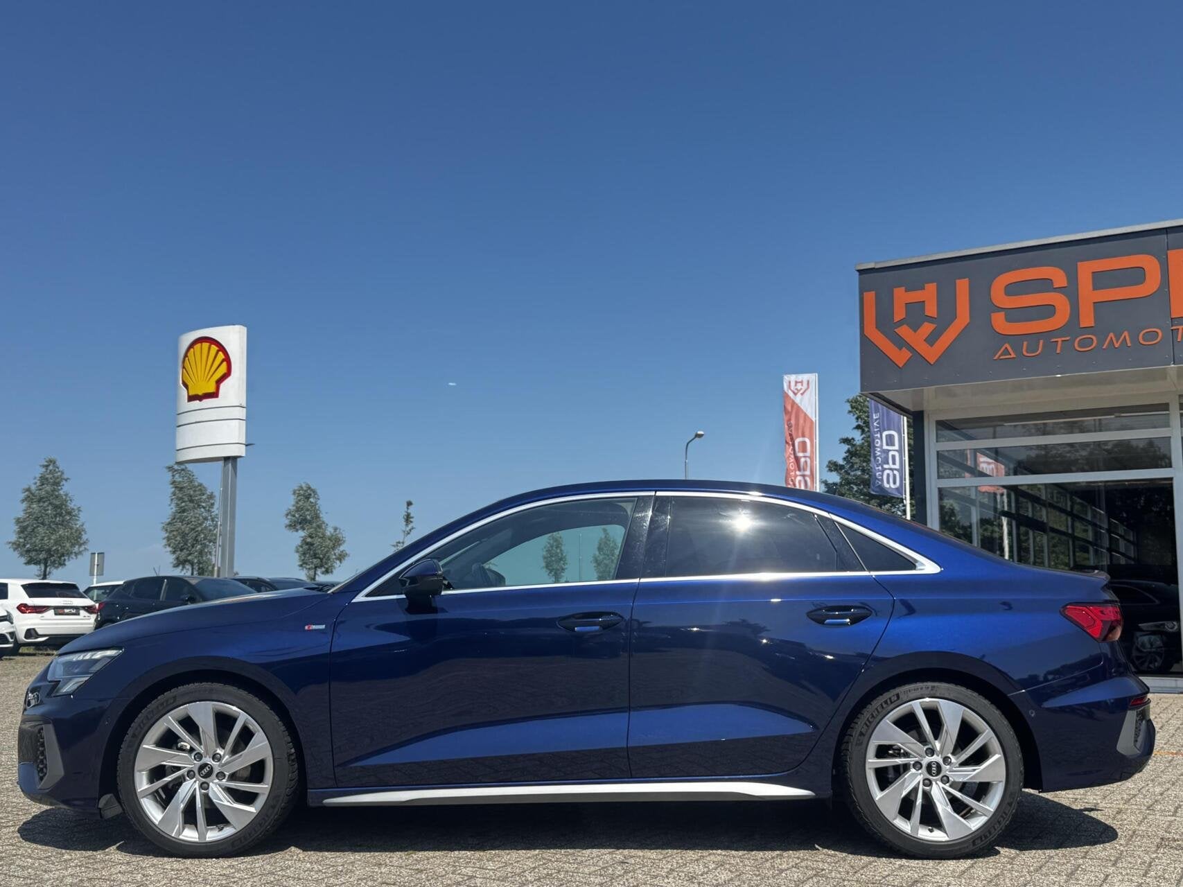 Audi A3 Limousine 35 TFSI S-Line|CarPlay|Virtual|ACC|Automaa, Auto's, 4 cilinders, 150 pk, Blauw, Leder en Stof