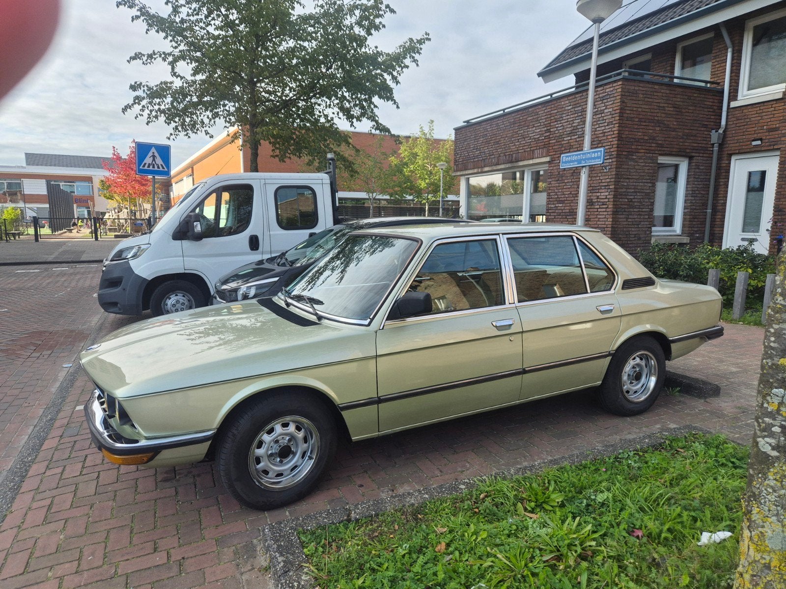 BMW e12 eerste-Serie 2.5 525 1980  69000 km gelopen  boekjes, 136 pk, 2494 cc, 665 kg, Handgeschakeld