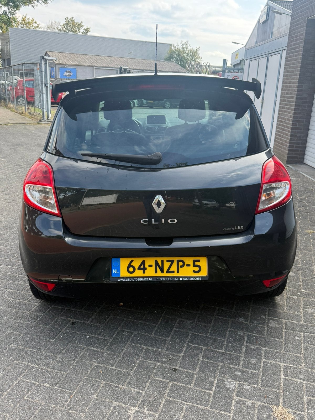 Renault Clio III facelift 1.2 TCE 5-DRS 2011 Zwart | Airco, Auto's, Voorwielaandrijving, Euro 5, Zwart, 4 cilinders