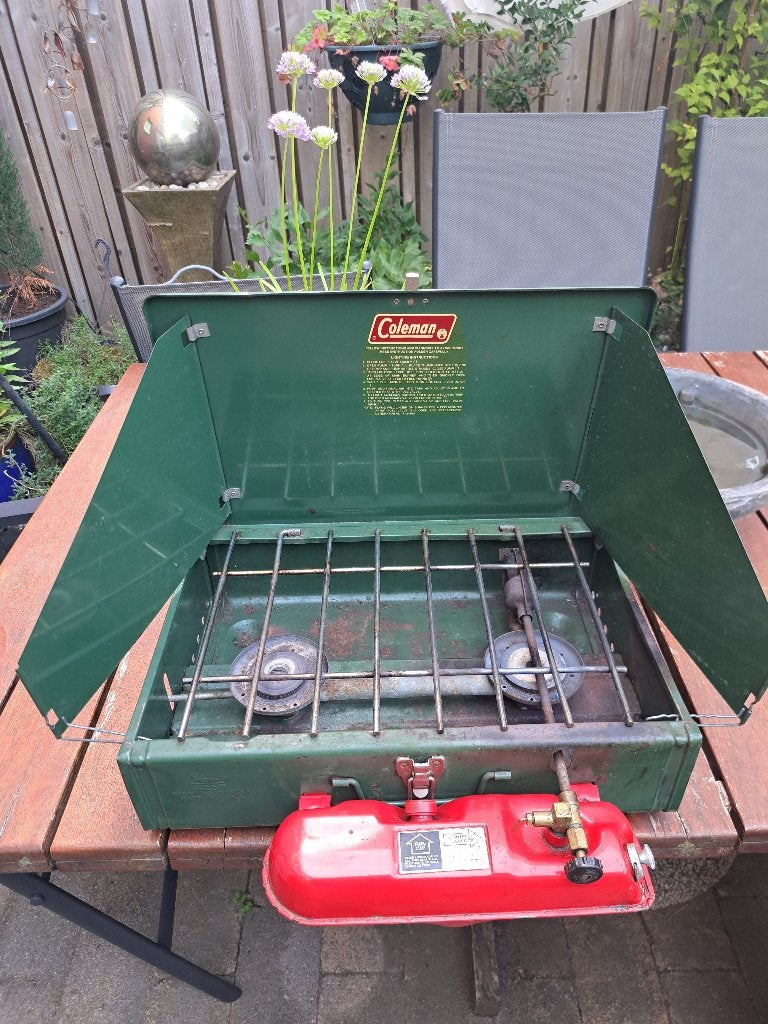coleman stove (2 pits), Ophalen, Gebruikt