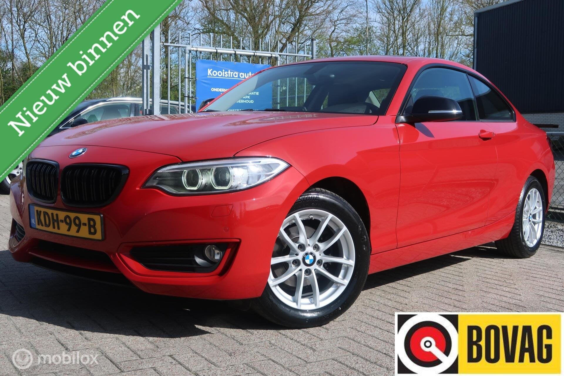 BMW 2-serie Coupé 218i Centennial Executive, Auto's, BMW, Gebruikt, 4 stoelen, Handgeschakeld, 3 cilinders
