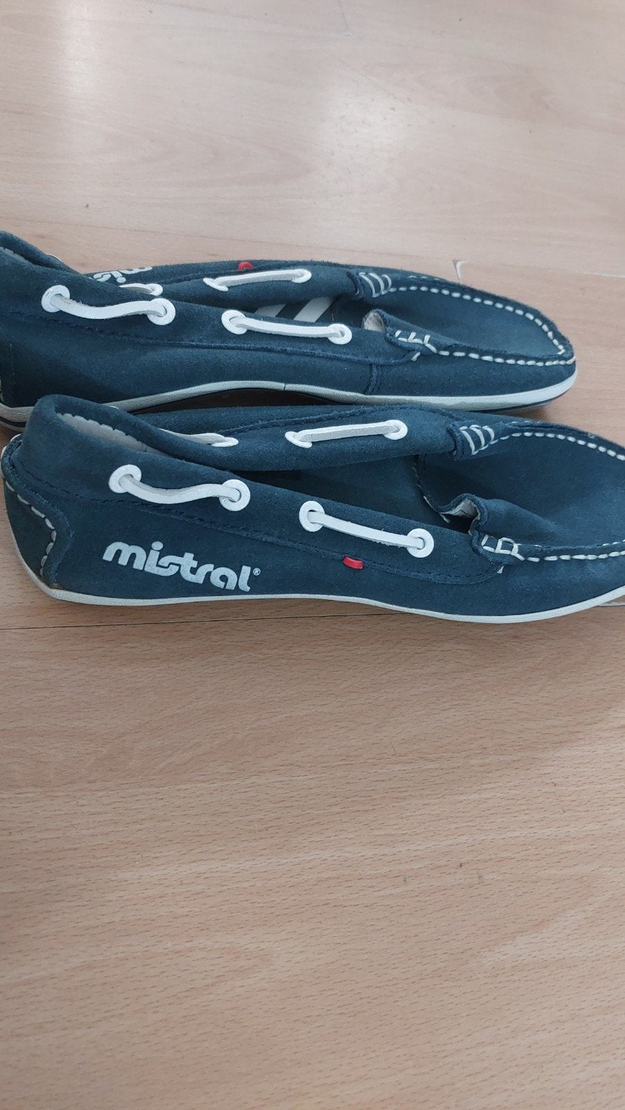 Te koop nieuwe mistral schoenen mt 37, Ophalen of Verzenden, Nieuw, Sneakers of Gympen