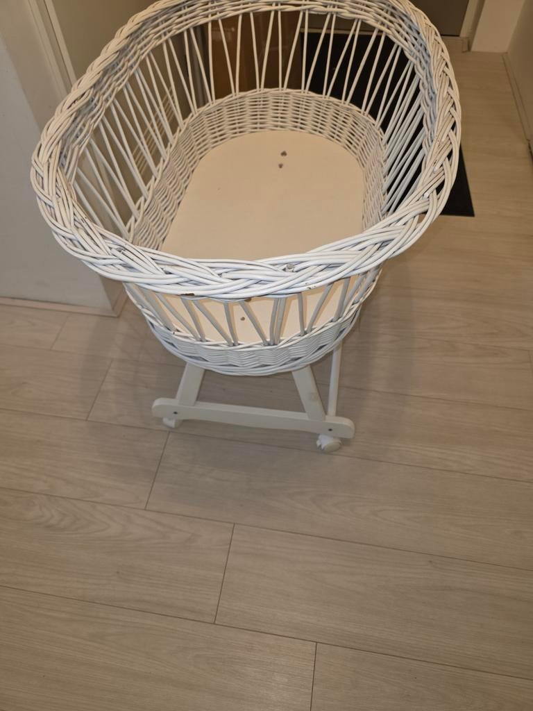 Witte rieten wieg., Ophalen, Gebruikt, Wieg