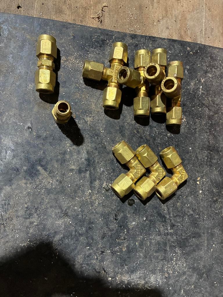 Serto knelkoppeling messing 10 mm, Doe-het-zelf en Verbouw, Metalen, Ophalen, Nieuw, Koper of Messing