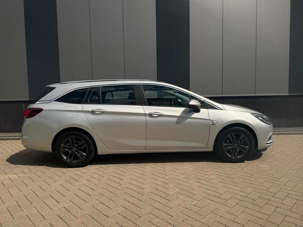 Opel Astra Sports Tourer 1.0 Turbo 120 Jaar Edi € 8.999,00, Gebruikt, 1178 kg, 620 kg, Origineel Nederlands