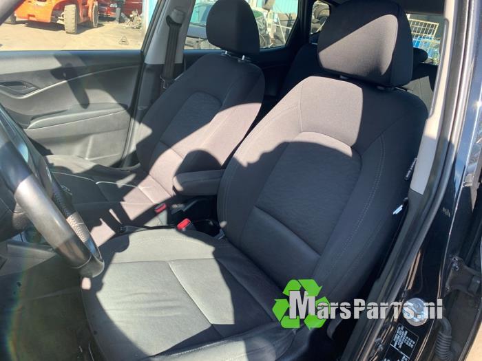 Bekleding Set (compleet) van een Hyundai IX20, Auto-onderdelen, Interieur en Bekleding, Gebruikt, -, -, Ophalen of Verzenden