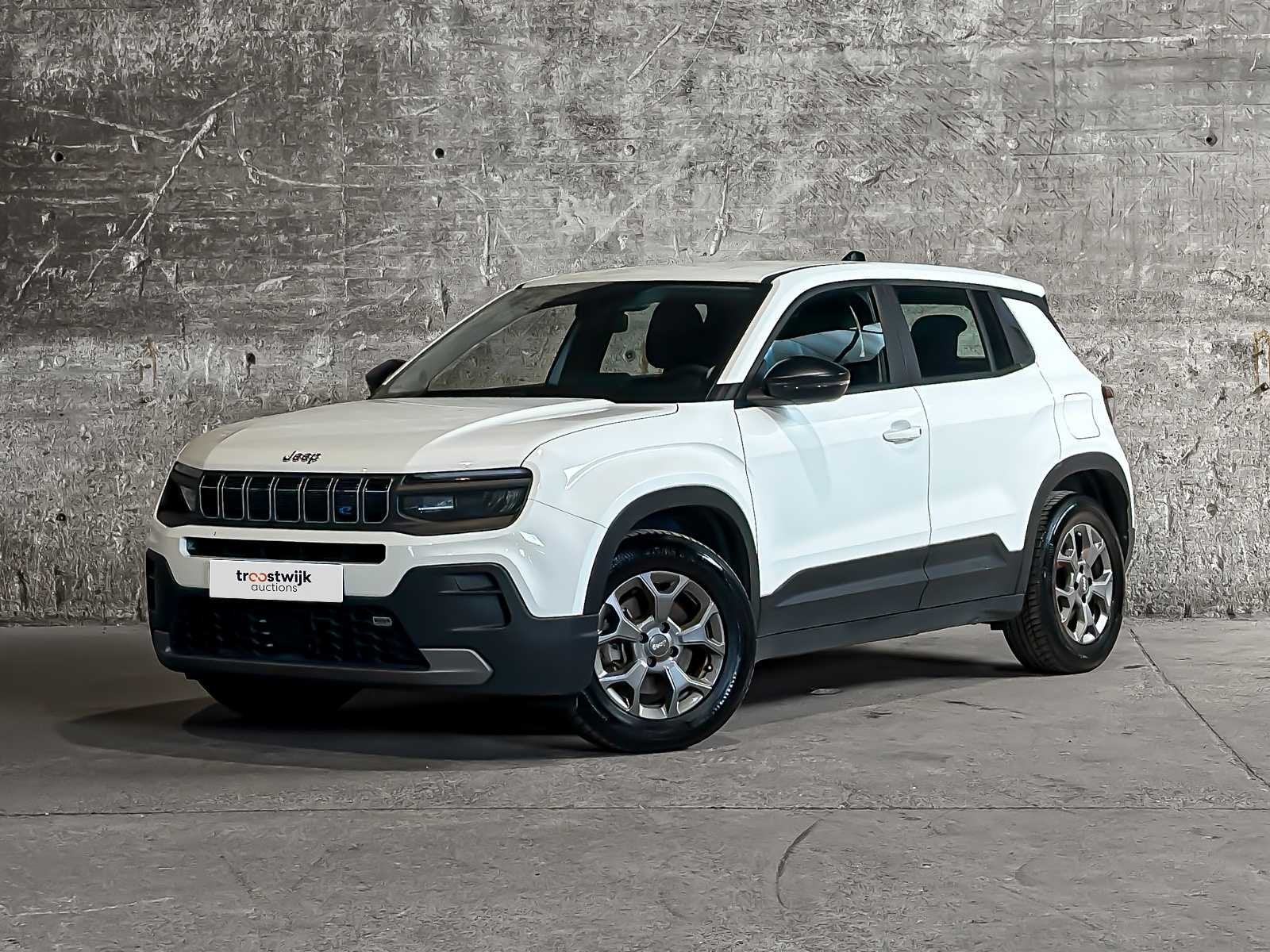 Jeep Avenger Longitude 54kWh 156pk 2023 (Origineel-NL) 45.4, Gebruikt, 156 pk, Wit, Origineel Nederlands