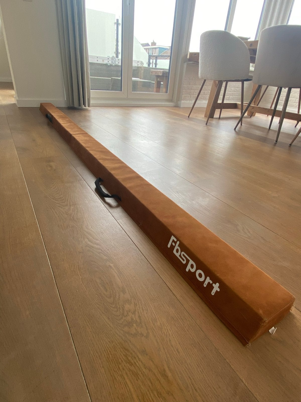 Opvouwbare evenwichtsbalk - Fbsport - 270cm turnbalk, Sport en Fitness, Ophalen, Zo goed als nieuw, Bruin, Materiaal