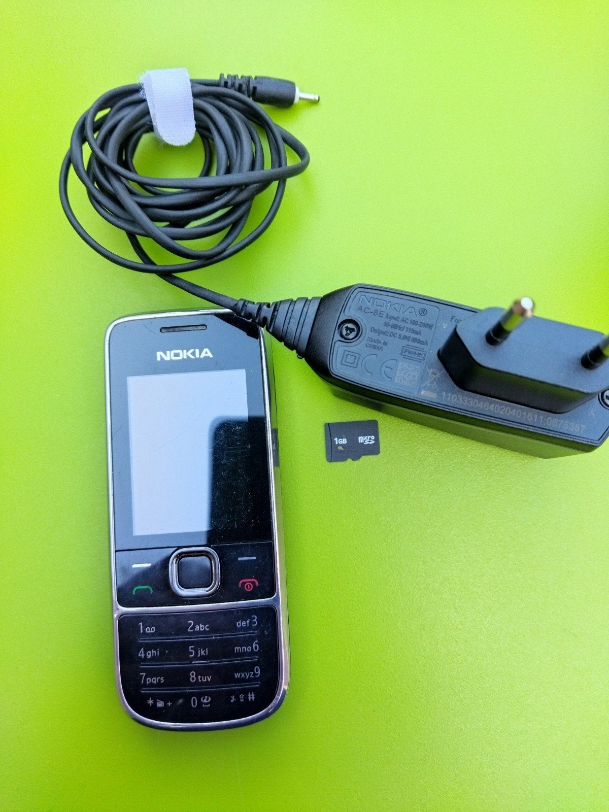 Te koop NOKIA. model:2700c-2.  Type:-551, Telecommunicatie, Mobiele telefoons | Nokia, Ophalen, Gebruikt, Zwart, Fysiek toetsenbord