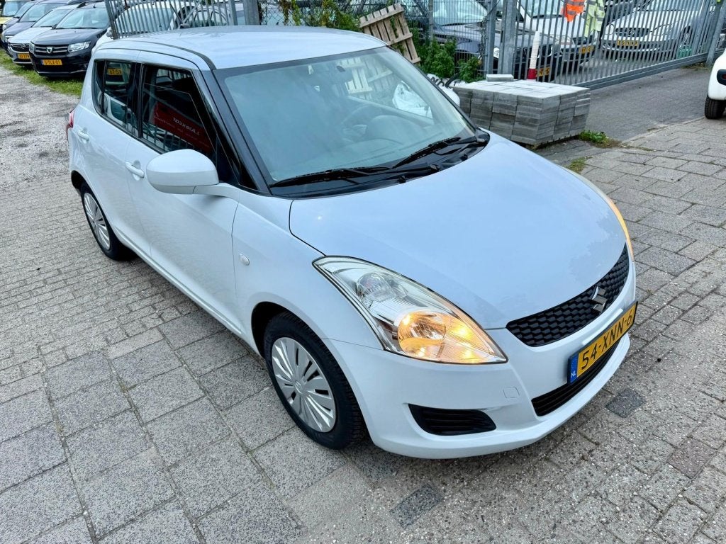 Suzuki Swift 1.2 Summer EASSS (bj 2012), Auto's, Gebruikt, 4 cilinders, 400 kg, Origineel Nederlands
