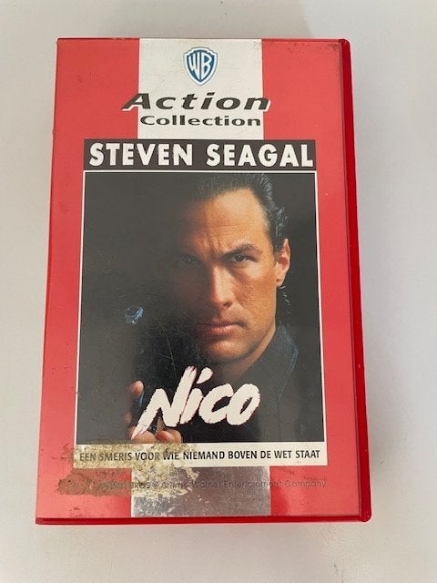 Videoband Nico – Steven Seagal, Cd's en Dvd's, Nederlands ondertiteld, Vanaf 16 jaar, Ophalen of Verzenden, Actie en Avontuur