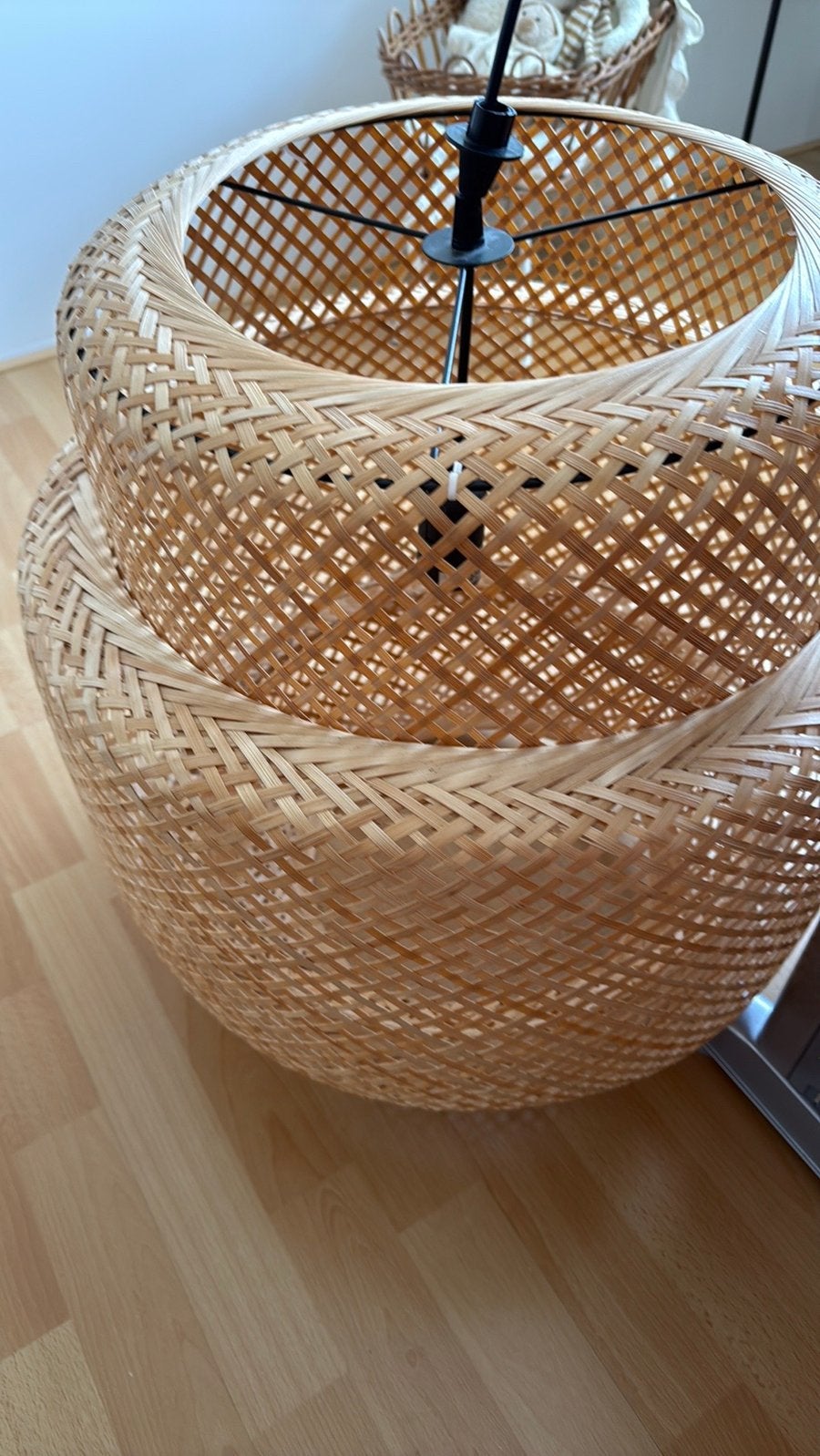 IKEA SINNERLIG Bamboe Hanglamp met LED Filament Lamp, Ophalen, Zo goed als nieuw, Natuurlijk materiaal, E27 (groot)